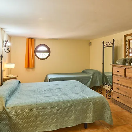 Holiday home La Piscina Y Jardin La Carlota